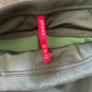 Spanx Velvet Leggings, Olive Green, size medium petite
